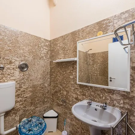 Guestready - Minimalistic Downtown Apartment Porto