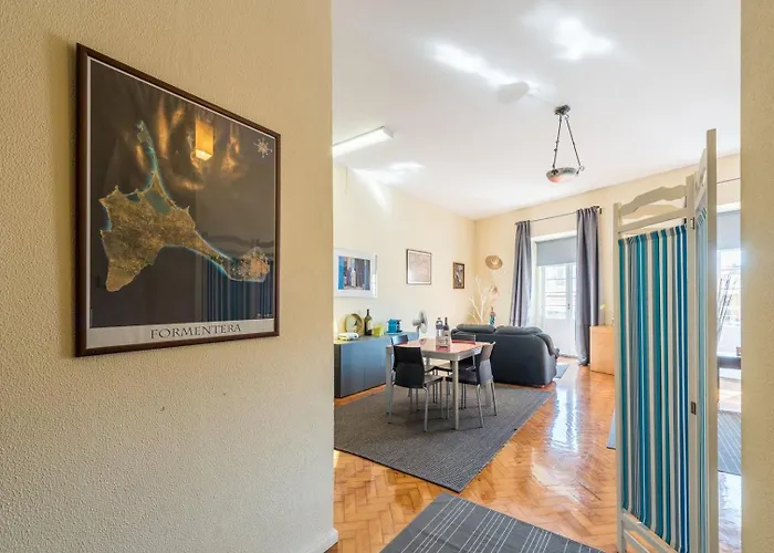 Guestready - Minimalistic Downtown Διαμέρισμα *