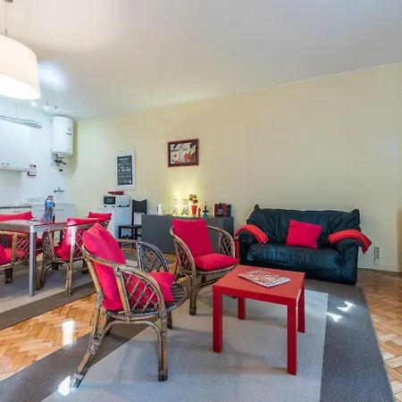 Guestready - Minimalistic Downtown * פורטו